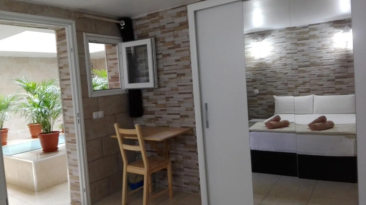 Hostel Poseidon - Hm El Tablero  3*, El Tablero (Las Palmas) Spagna